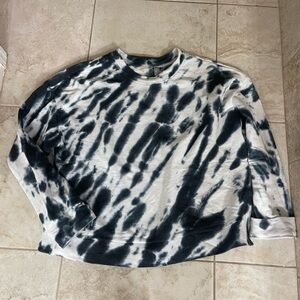 Black and White Tie-Dye Sweatshirt